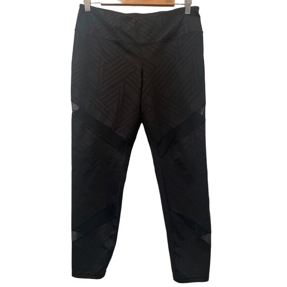 Active by Old Navy Go Dry Black Geometric Mesh Ankle Cropped Leggings Size L - Picture 1 of 13